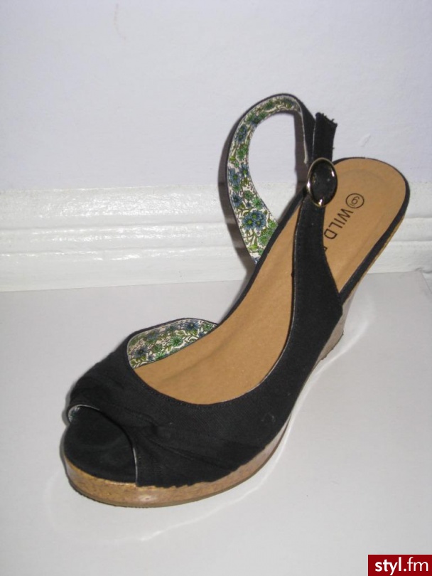 Pozostałe Buty Moda