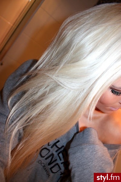 Blond Rozpuszczone Proste Na co dzień Długie Fryzury