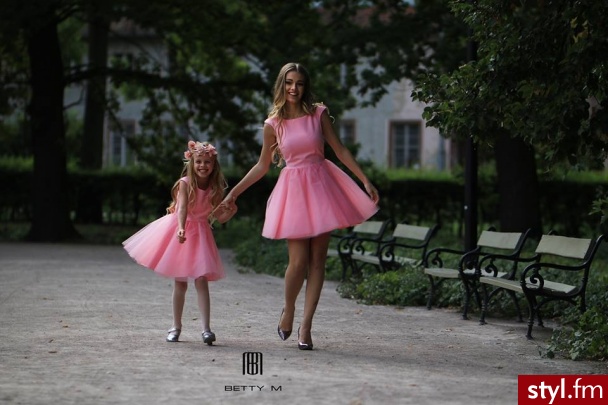 Pozostałe Sukienki Moda