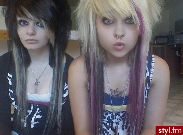 EMO Alternatywne Średnie Fryzury