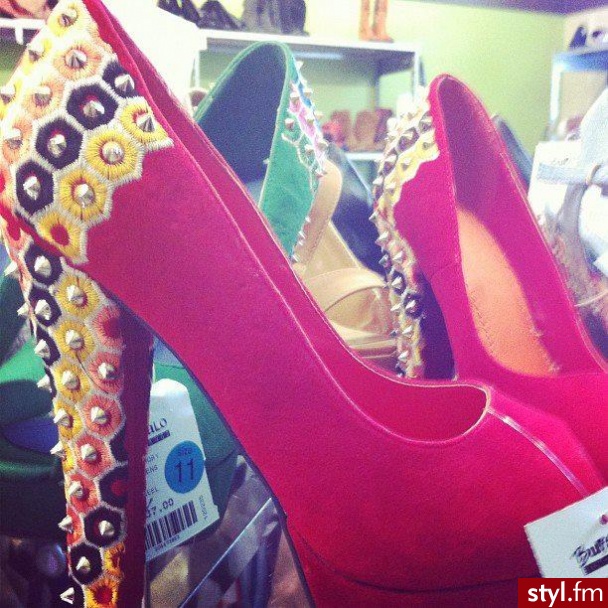 Szpilki Buty Moda