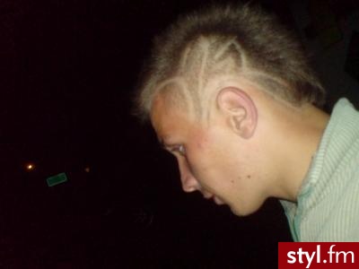 >lol< - Punk Rock Alternatywne Średnie Fryzury