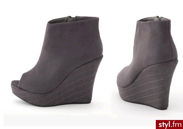 kupiłam :). własnie kupiłam takie :) - Pozostałe Buty Moda