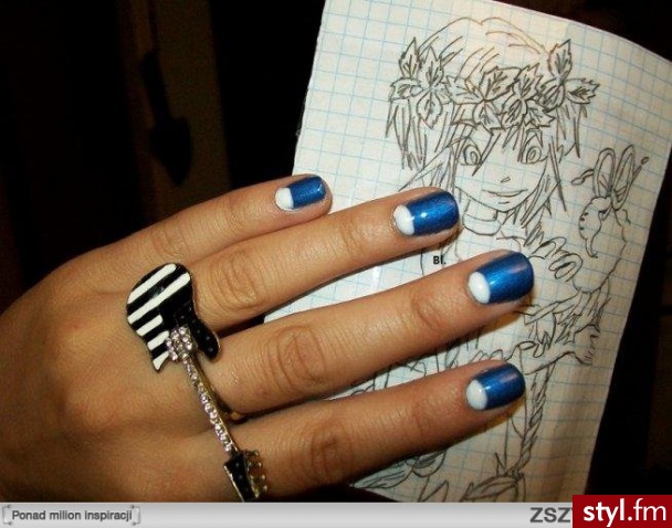 Bl.
https://www.facebook.com/pages/Blondi-Nails/401325363307849 - Paznokcie