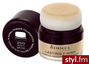 RIMMEL LASTING FINISH. Rimmel - Lasting Finish Mineral Powder Foundation. Zapewnia naturalny efekt
nie tworząc przy tym efektu maski.
Podkład mineralny Mineral Powder Foundation zapewnia średni pokrycie cery, kryje niedoskonałości. - Misz-masz