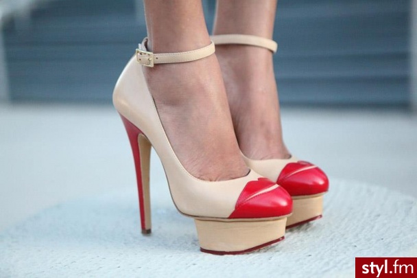 Szpilki Buty Moda