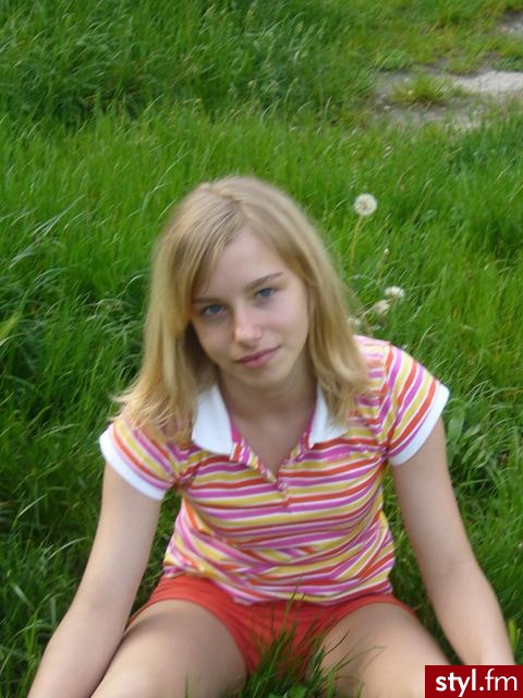 moja kochana siostra Martus - Średnie Fryzury