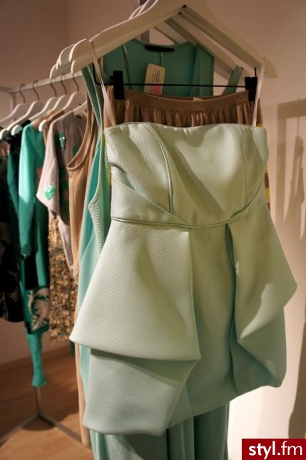 Sukienki Moda