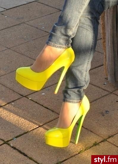 Szpilki Buty Moda