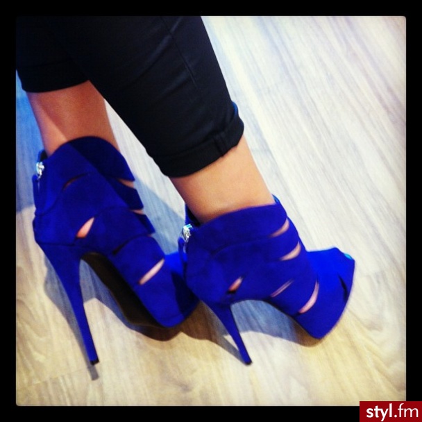 Szpilki Buty Moda