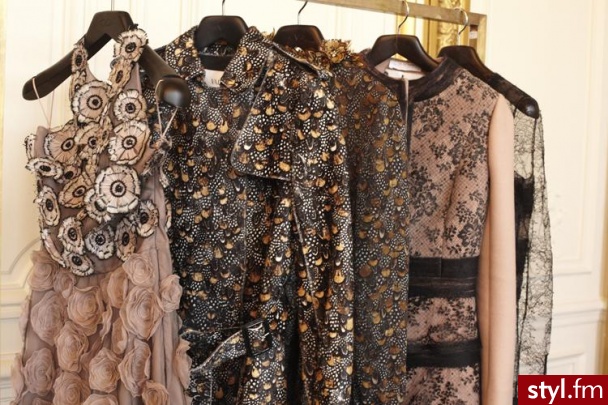 Sukienki Moda