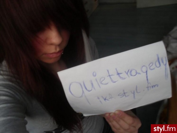 ja. - EMO Alternatywne Średnie Fryzury