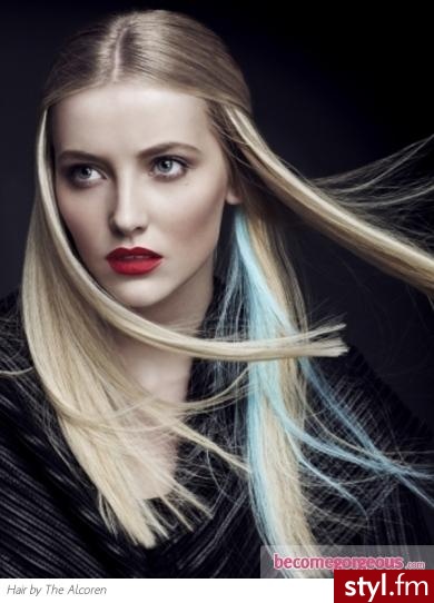 Blond Rozpuszczone Proste Na co dzień Długie Fryzury