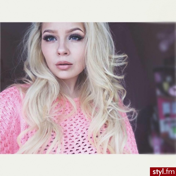 Blond Rozpuszczone Kręcone Na co dzień Długie Fryzury