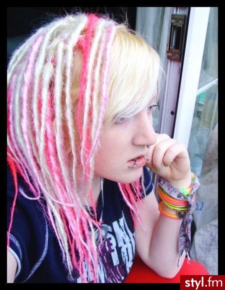 EMO Alternatywne Średnie Fryzury