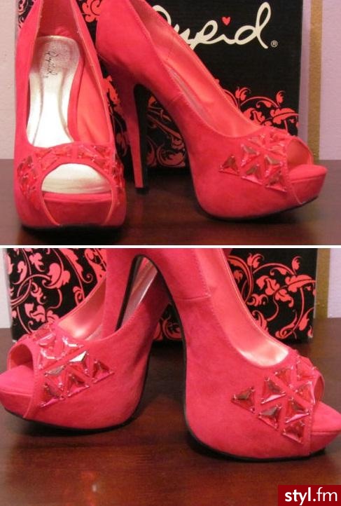Szpilki Buty Moda