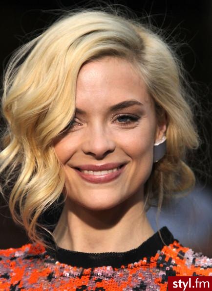 Blond Upięcie Kręcone Na co dzień Średnie Fryzury