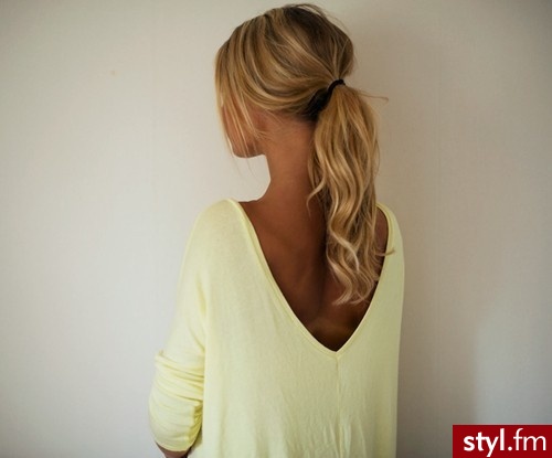 Blond Upięcie Kręcone Na co dzień Średnie Fryzury