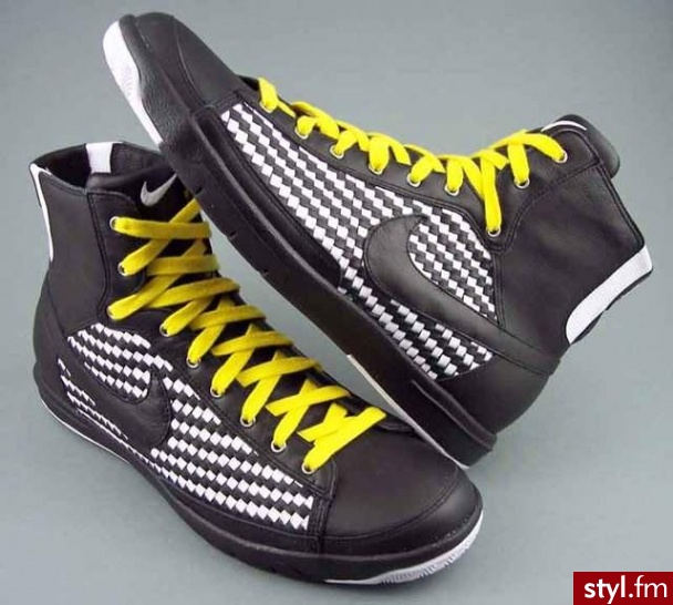NIKE BLAZER MID PLUS - Pozostałe Buty Moda