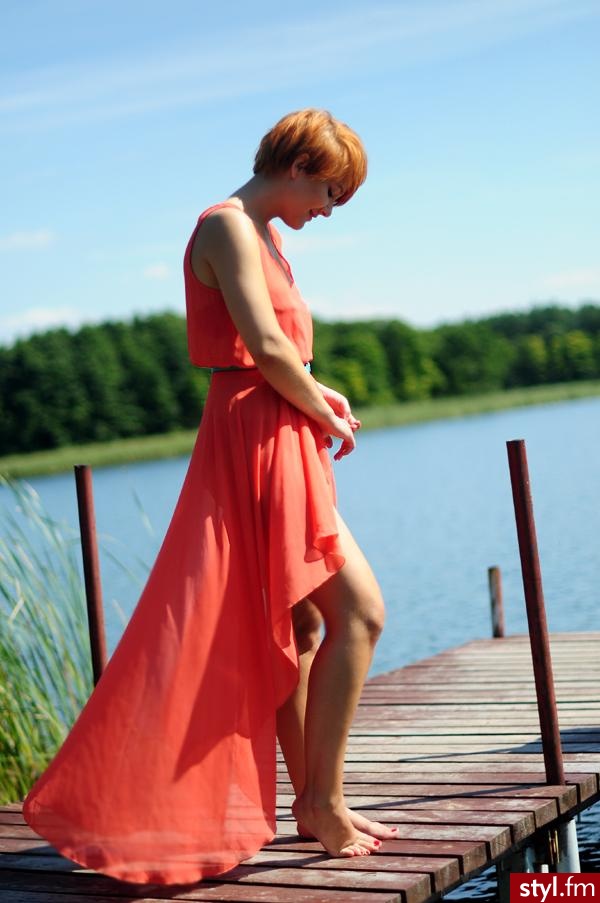 Sukienki Moda