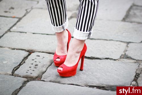 Szpilki Buty Moda