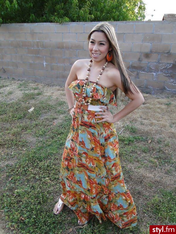 Sukienki Moda