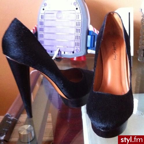 Szpilki Buty Moda