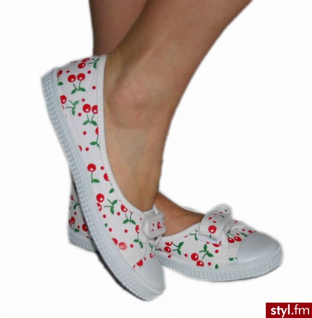 Pozostałe Buty Moda