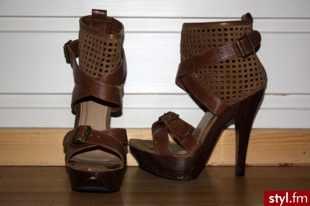Szpilki Buty Moda