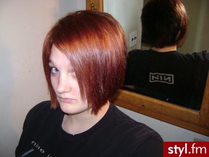 Średnie Fryzury