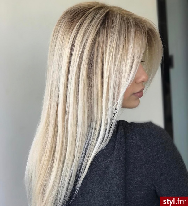 Blond Rozpuszczone Proste Na co dzień Długie Fryzury