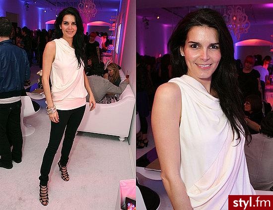 Angie Harmon. Podobają mi się jej buty! - Pozostałe Ciuchy Moda