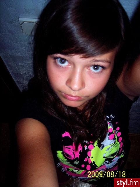 Średnie Fryzury