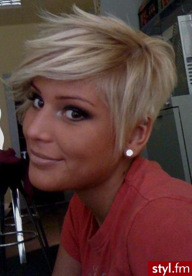 Blond Rozpuszczone Proste z grzywką Na co dzień Krótkie Fryzury