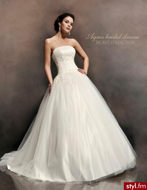 Sukienki Moda