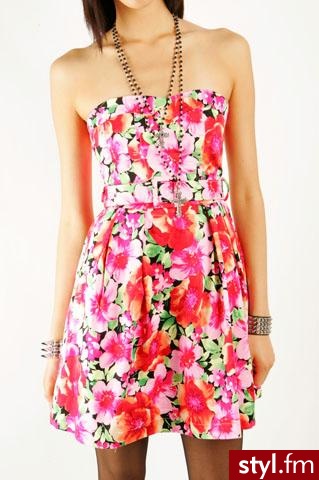 Kwiecista sukienka mini - 62$ - Pozostałe Ciuchy Moda