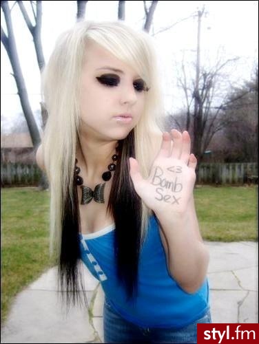 EMO Alternatywne Średnie Fryzury