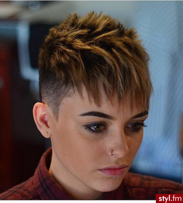 Krótkie Fryzury