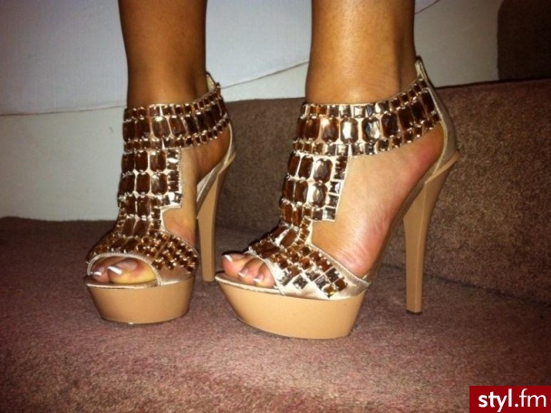 Szpilki Buty Moda