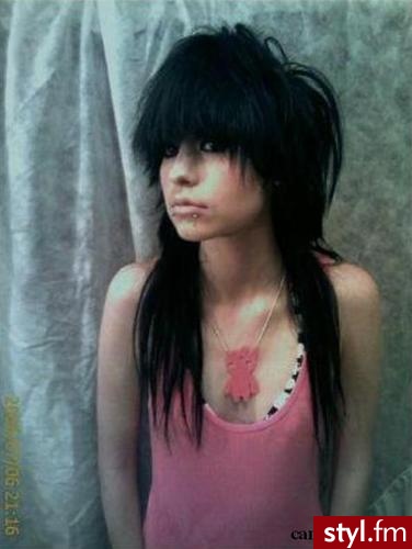 Brittany Kramer - EMO Alternatywne Średnie Fryzury