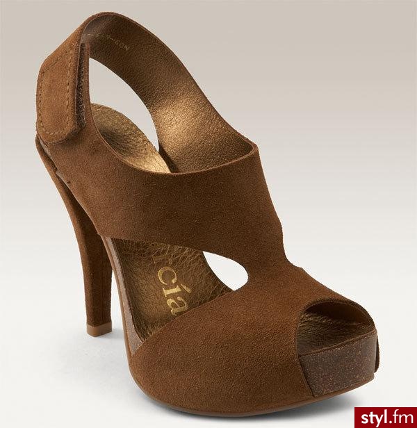 buty. Pedro Garcia
Jeżeli już jest proszę o link - Pozostałe Buty Moda