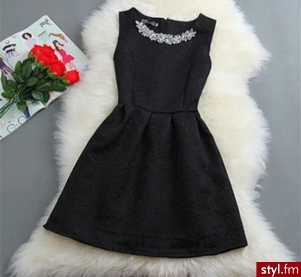 Wieczorowe Sukienki Moda