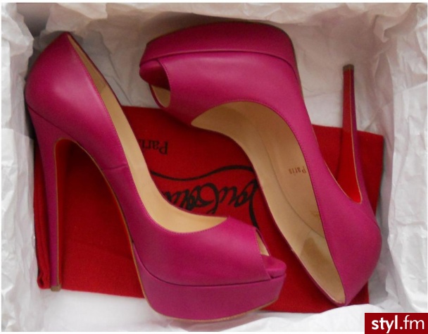 Szpilki Buty Moda