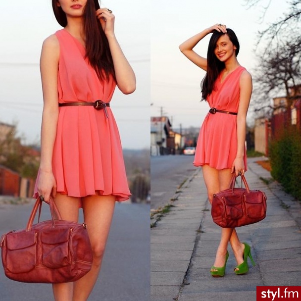 Sukienki Moda