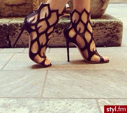 Szpilki Buty Moda