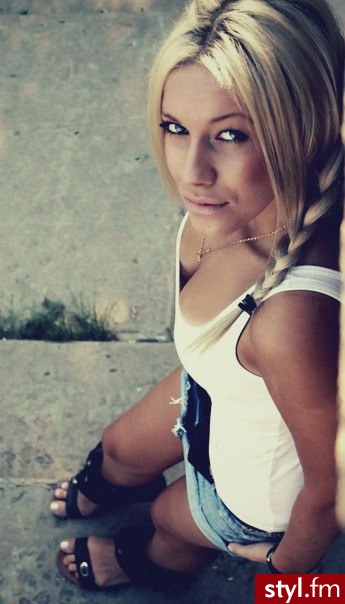 Blond Warkocze Proste Na co dzień Średnie Fryzury