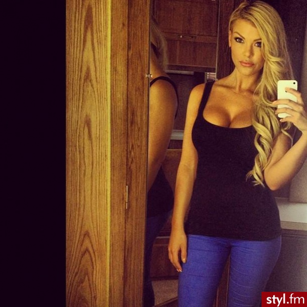 Blond Rozpuszczone Kręcone Na co dzień Długie Fryzury