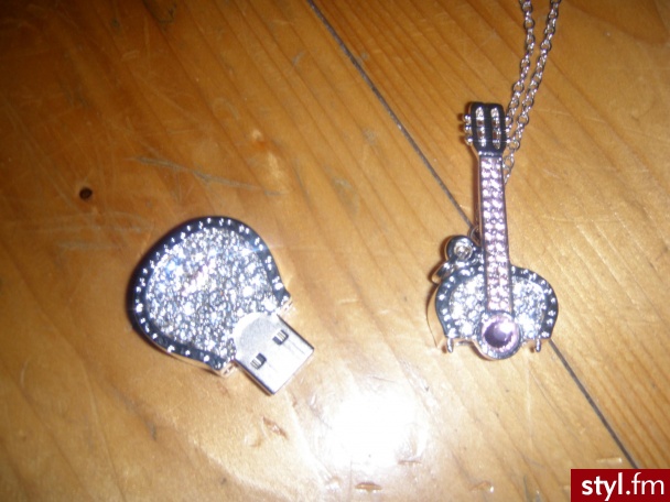PenDrive - Gadżety Inne Moda