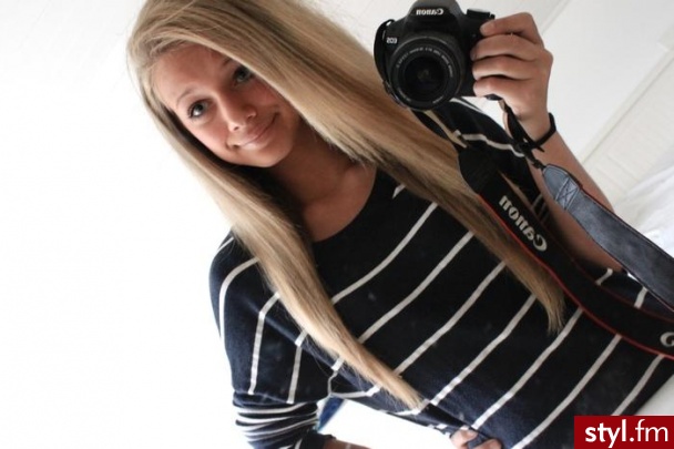 Blond Rozpuszczone Proste Na co dzień Długie Fryzury