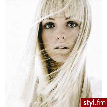 Blond Rozpuszczone Proste z grzywką Na co dzień Długie Fryzury